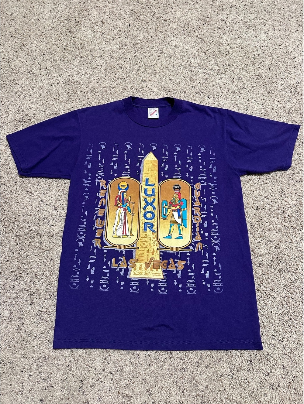 Vintage Jerzees Purple Luxor Las Vegas T-Shirt Medium Made in USA